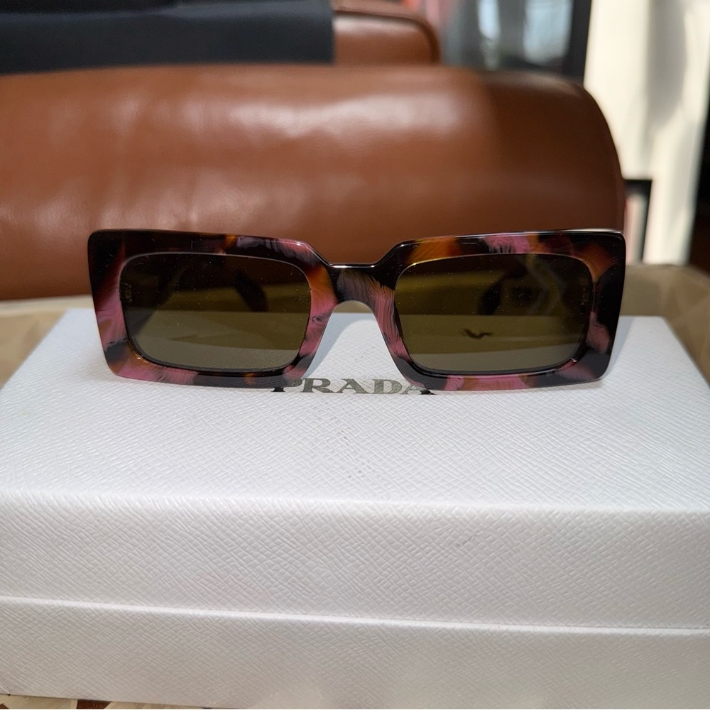 *BRAND NEW* Prada Pillow Sunglasses